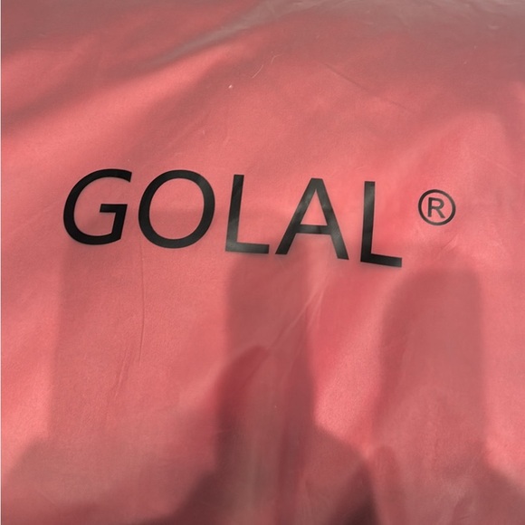 NWOT Golal red satin king size sheet set - Picture 2 of 3